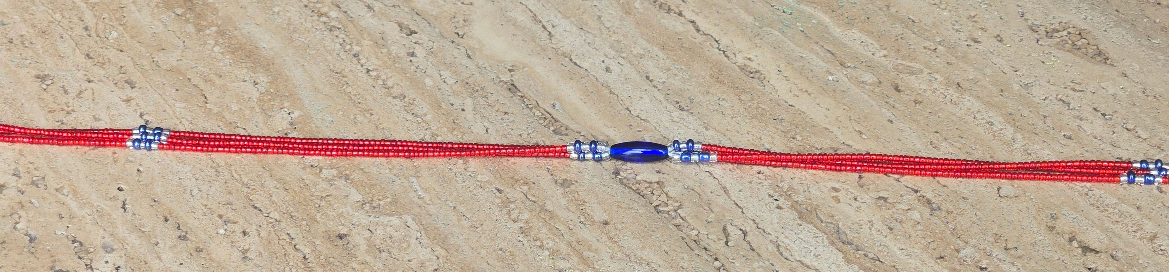 De Achtervolgende Erfenis Waistbeads