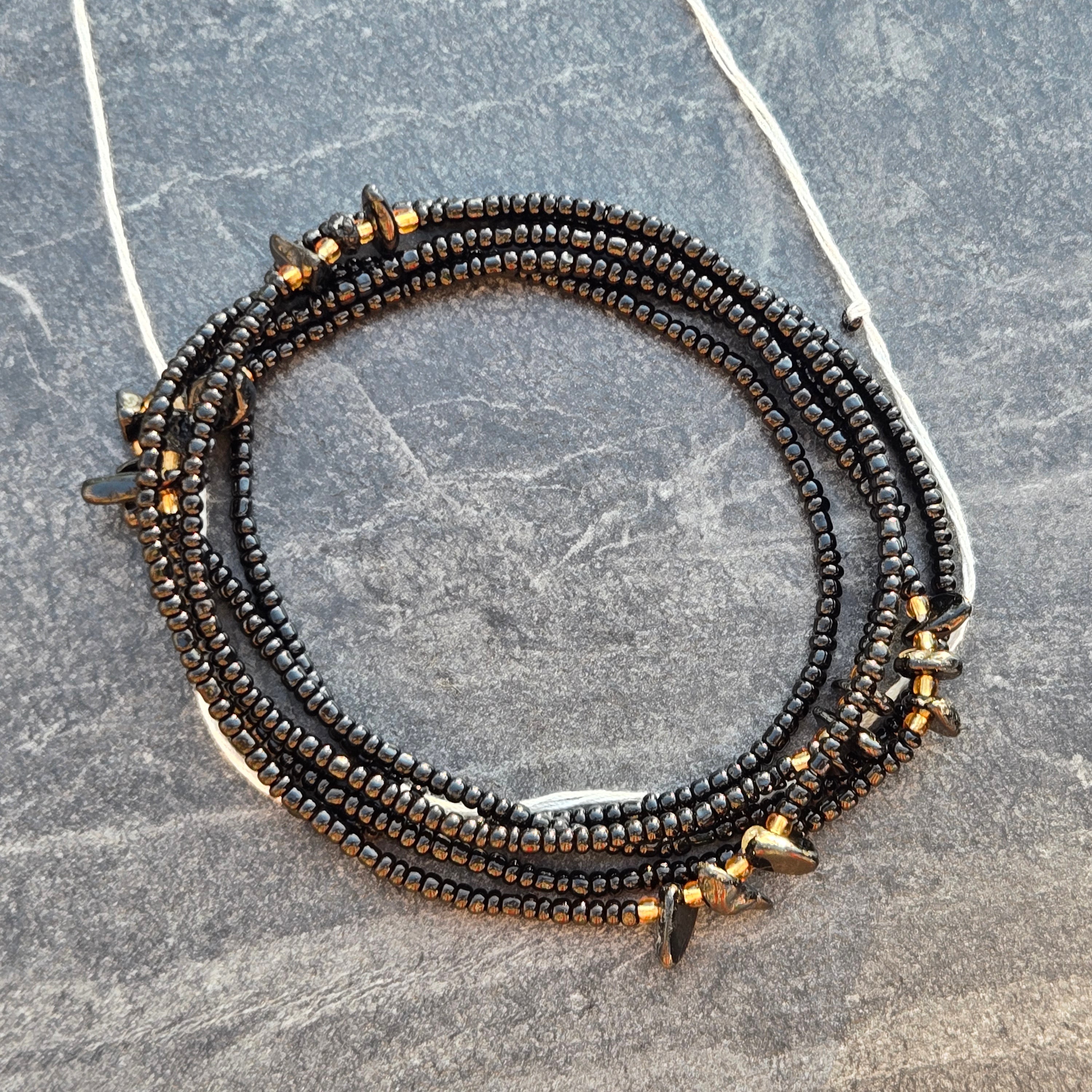 Het tijdperk van bescherming: Zwarte Onyx Waistbeads